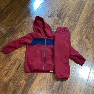 Two piece boys jogger set